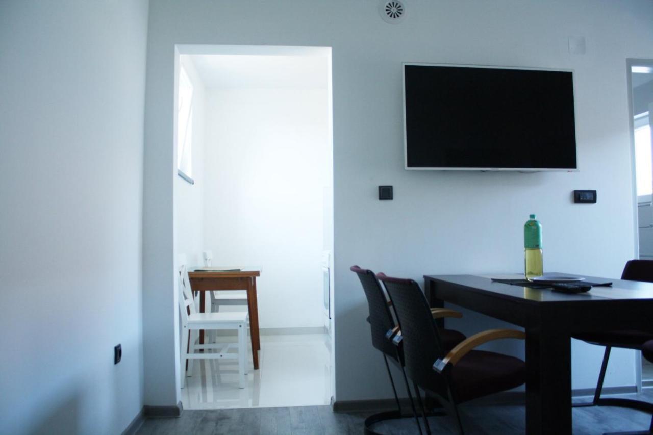 Unamare Apartment Šabac Zewnętrze zdjęcie